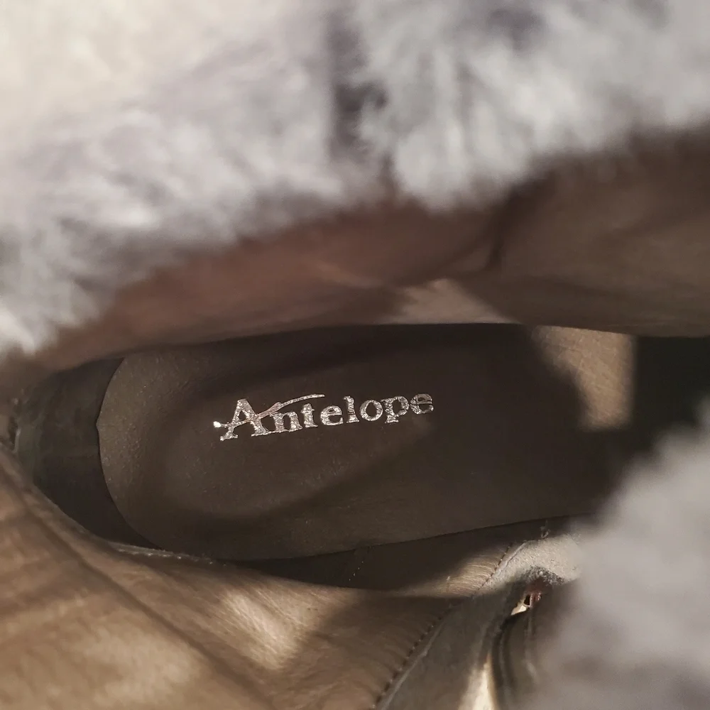 Antelope Fur Trim Ankle Boot Taupe Gray